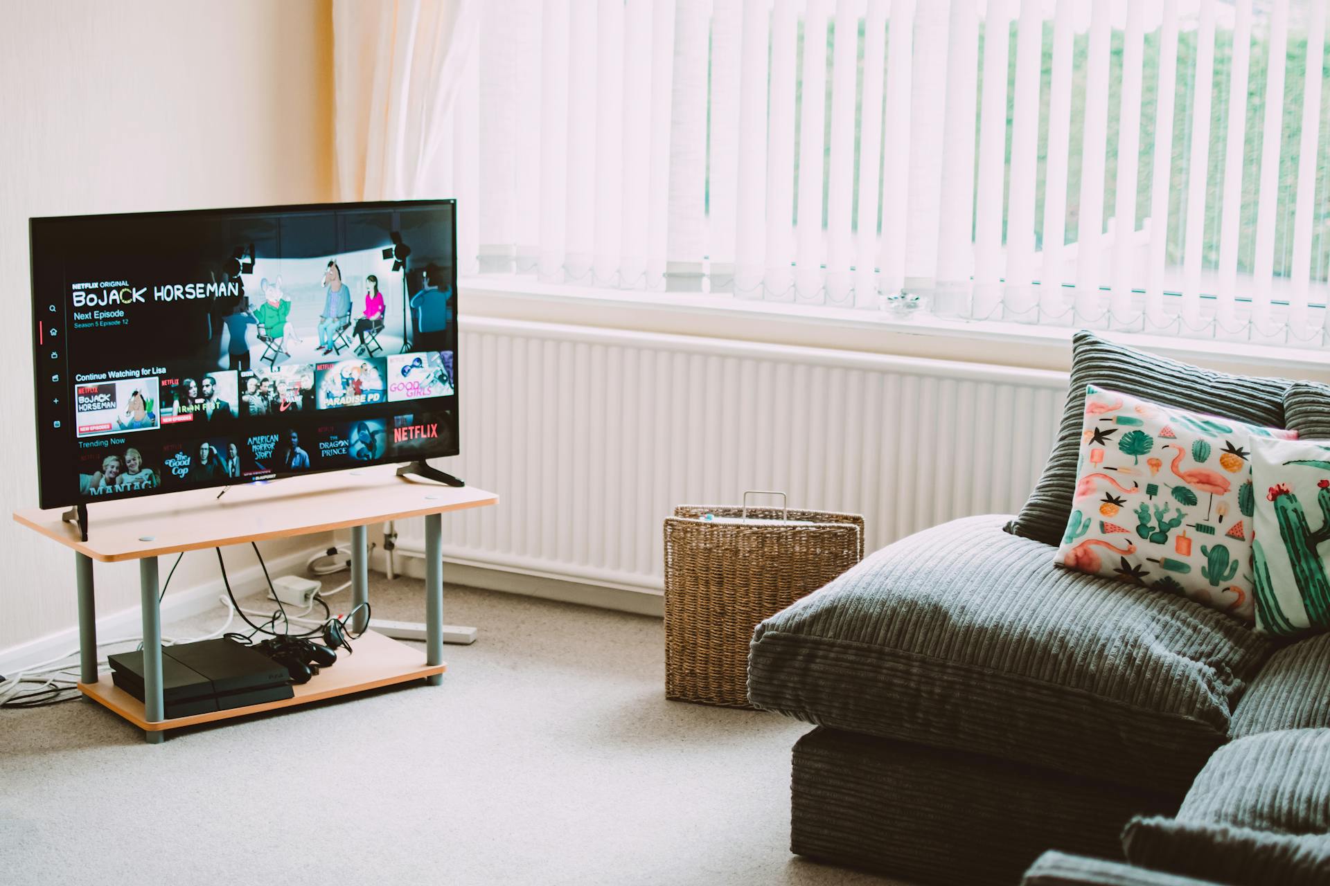 How to Manage Your Netflix Household in the Netflix Help Center
